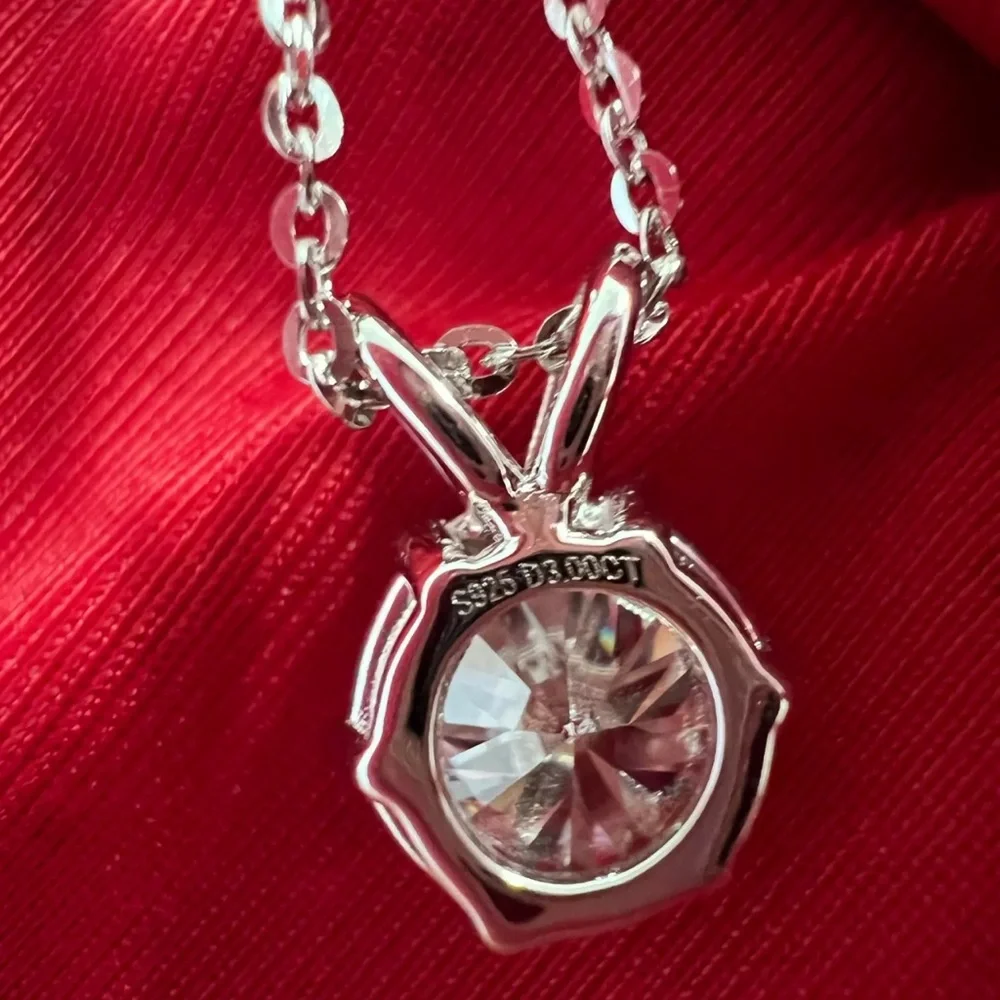 3 ct center stone round brilliant cut VVS1 necklace